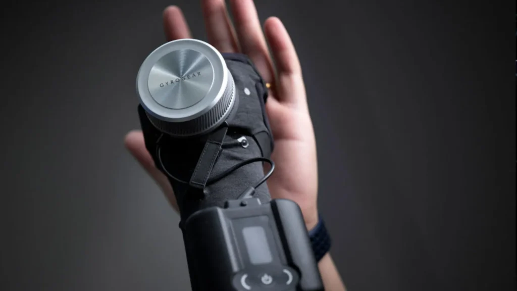 Gyroglove guante parkinson